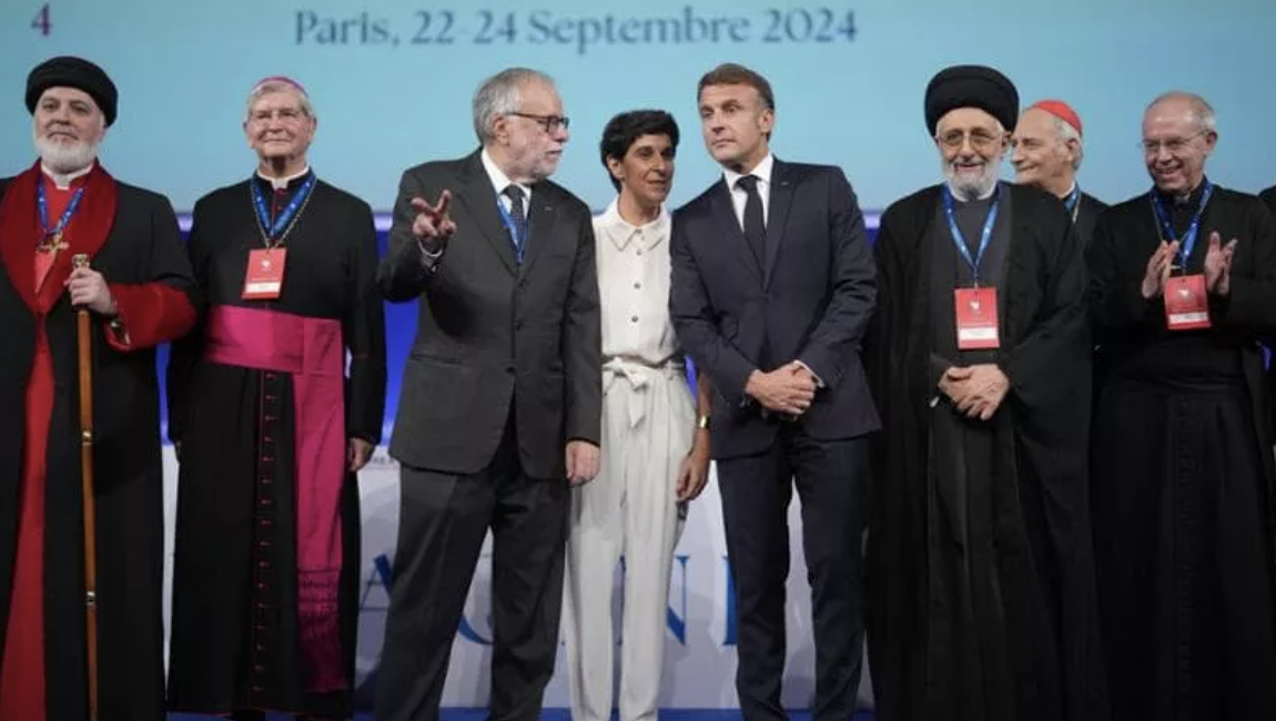 Macron al meeting di Sant’Egidio: “Per arrivare alla pace si deve riumanizzare l’altro”